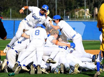 Thumbnail 2 in Santa Margarita vs. La Costa Canyon (CIF SoCal D1 Regional Finals) photogallery.