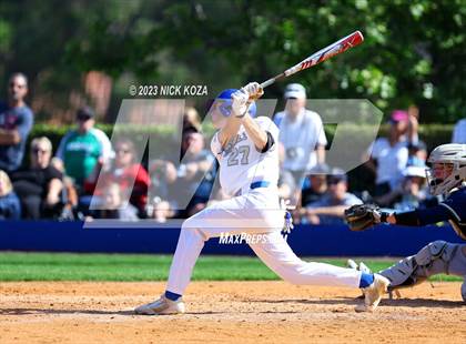 Thumbnail 1 in Santa Margarita vs. La Costa Canyon (CIF SoCal D1 Regional Finals) photogallery.