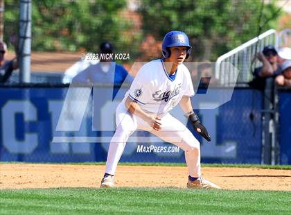 Thumbnail 1 in Santa Margarita vs. La Costa Canyon (CIF SoCal D1 Regional Finals) photogallery.
