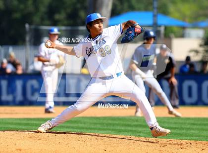 Thumbnail 2 in Santa Margarita vs. La Costa Canyon (CIF SoCal D1 Regional Finals) photogallery.