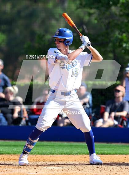 Thumbnail 3 in Santa Margarita vs. La Costa Canyon (CIF SoCal D1 Regional Finals) photogallery.