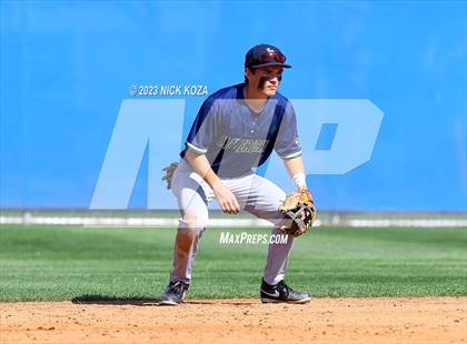 Thumbnail 2 in Santa Margarita vs. La Costa Canyon (CIF SoCal D1 Regional Finals) photogallery.