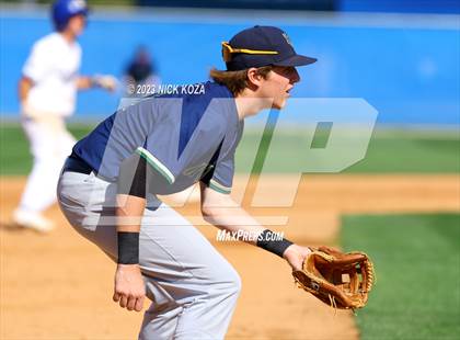 Thumbnail 2 in Santa Margarita vs. La Costa Canyon (CIF SoCal D1 Regional Finals) photogallery.