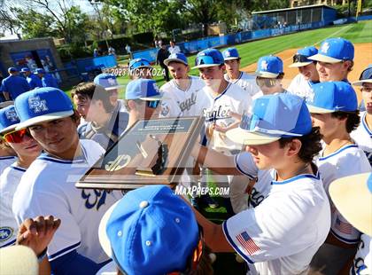 Thumbnail 3 in Santa Margarita vs. La Costa Canyon (CIF SoCal D1 Regional Finals) photogallery.
