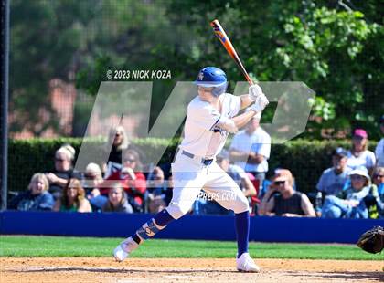 Thumbnail 3 in Santa Margarita vs. La Costa Canyon (CIF SoCal D1 Regional Finals) photogallery.