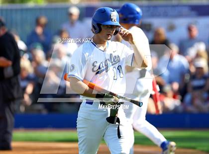 Thumbnail 3 in Santa Margarita vs. La Costa Canyon (CIF SoCal D1 Regional Finals) photogallery.