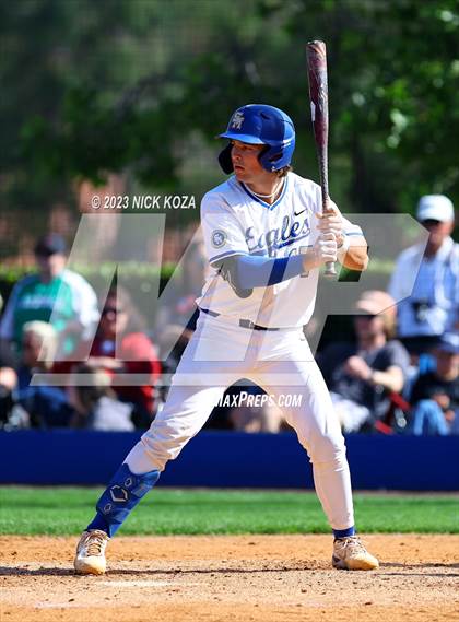 Thumbnail 3 in Santa Margarita vs. La Costa Canyon (CIF SoCal D1 Regional Finals) photogallery.