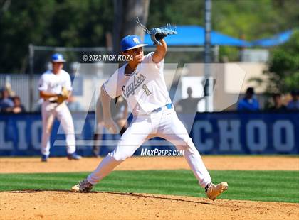 Thumbnail 2 in Santa Margarita vs. La Costa Canyon (CIF SoCal D1 Regional Finals) photogallery.