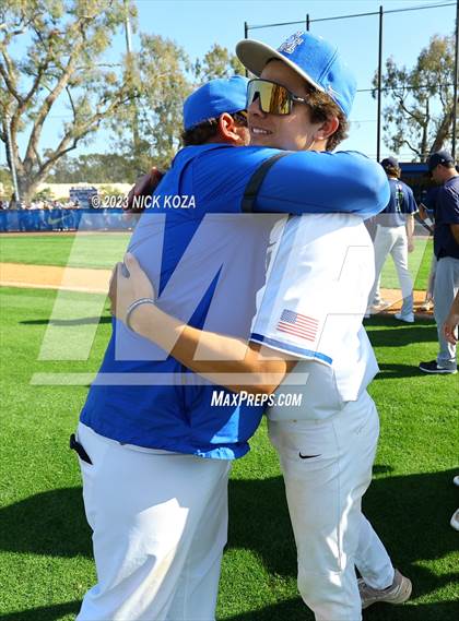 Thumbnail 1 in Santa Margarita vs. La Costa Canyon (CIF SoCal D1 Regional Finals) photogallery.
