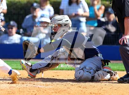 Thumbnail 3 in Santa Margarita vs. La Costa Canyon (CIF SoCal D1 Regional Finals) photogallery.