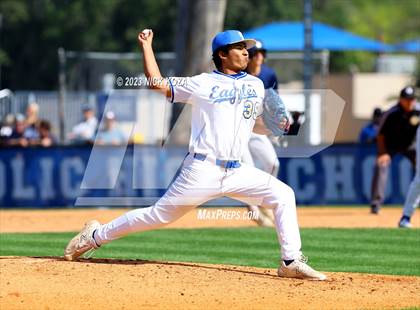 Thumbnail 2 in Santa Margarita vs. La Costa Canyon (CIF SoCal D1 Regional Finals) photogallery.