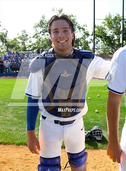 Thumbnail 3 in Santa Margarita vs. La Costa Canyon (CIF SoCal D1 Regional Finals) photogallery.