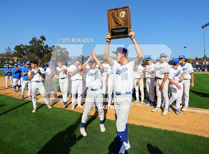 Thumbnail 2 in Santa Margarita vs. La Costa Canyon (CIF SoCal D1 Regional Finals) photogallery.