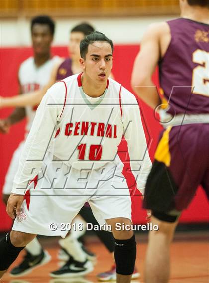 Thumbnail 3 in Salpointe Catholic @ Central photogallery.
