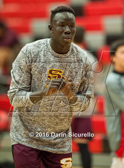 Thumbnail 3 in Salpointe Catholic @ Central photogallery.