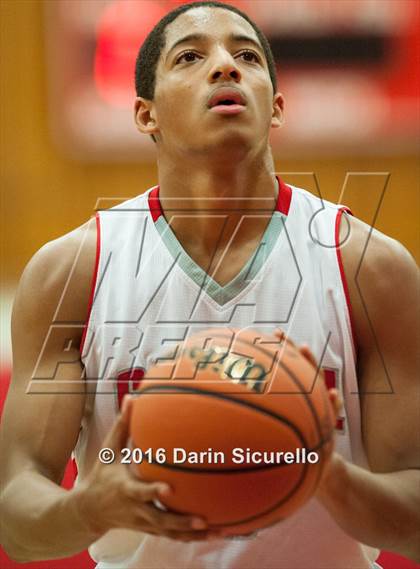 Thumbnail 1 in Salpointe Catholic @ Central photogallery.