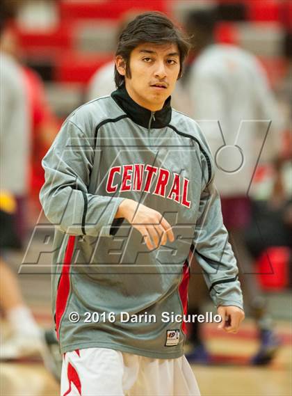 Thumbnail 1 in Salpointe Catholic @ Central photogallery.