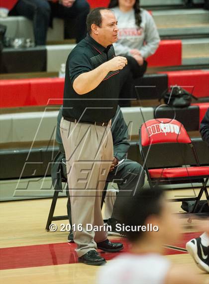 Thumbnail 1 in Salpointe Catholic @ Central photogallery.