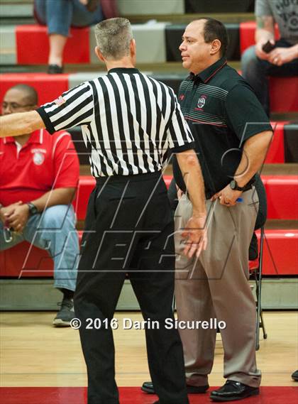 Thumbnail 2 in Salpointe Catholic @ Central photogallery.