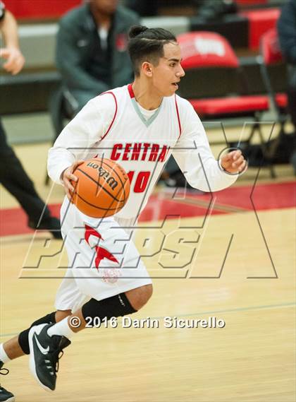 Thumbnail 1 in Salpointe Catholic @ Central photogallery.