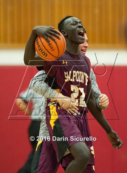 Thumbnail 3 in Salpointe Catholic @ Central photogallery.