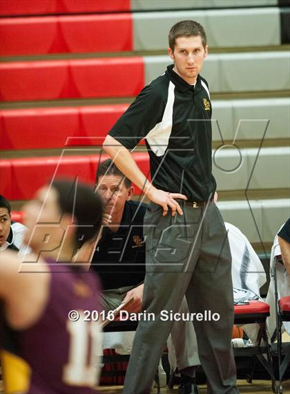 Thumbnail 3 in Salpointe Catholic @ Central photogallery.