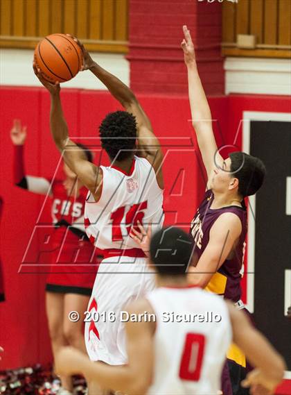 Thumbnail 2 in Salpointe Catholic @ Central photogallery.