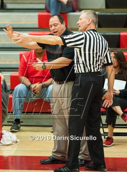 Thumbnail 1 in Salpointe Catholic @ Central photogallery.