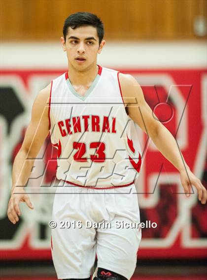 Thumbnail 2 in Salpointe Catholic @ Central photogallery.