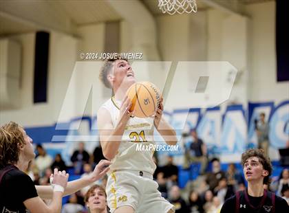 Thumbnail 3 in Mission Bay vs. Scripps Ranch (CIF SDS Division 1 Final) photogallery.