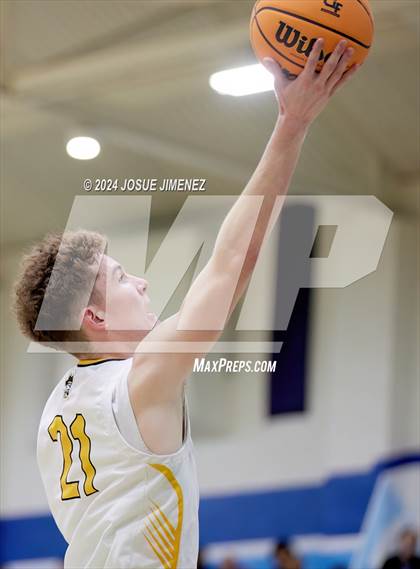 Thumbnail 2 in Mission Bay vs. Scripps Ranch (CIF SDS Division 1 Final) photogallery.