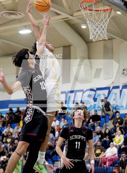 Thumbnail 3 in Mission Bay vs. Scripps Ranch (CIF SDS Division 1 Final) photogallery.
