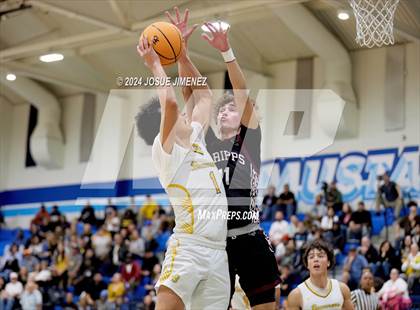 Thumbnail 2 in Mission Bay vs. Scripps Ranch (CIF SDS Division 1 Final) photogallery.