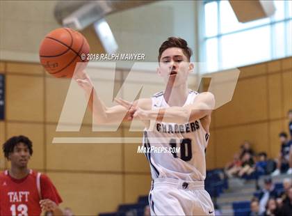 Thumbnail 1 in Taft @ Boerne-Champion photogallery.