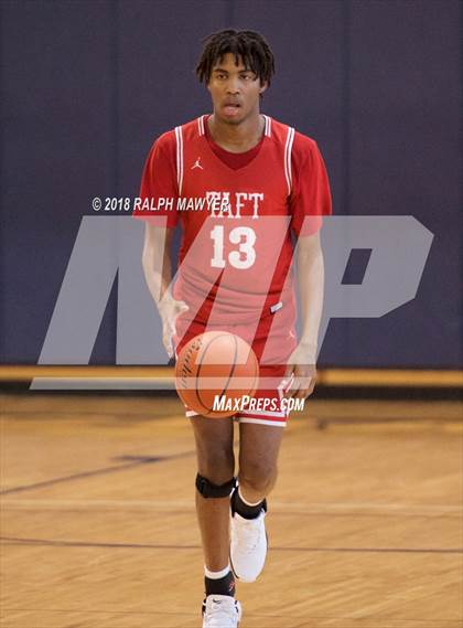 Thumbnail 1 in Taft @ Boerne-Champion photogallery.