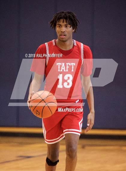 Thumbnail 2 in Taft @ Boerne-Champion photogallery.