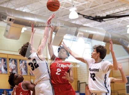 Thumbnail 2 in Taft @ Boerne-Champion photogallery.