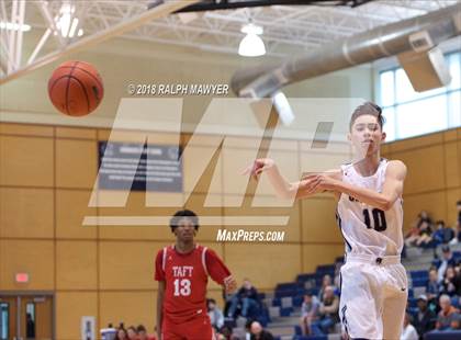 Thumbnail 2 in Taft @ Boerne-Champion photogallery.