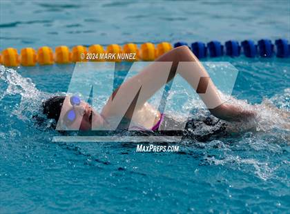 Thumbnail 2 in Franklin vs Cosumnes Oaks photogallery.