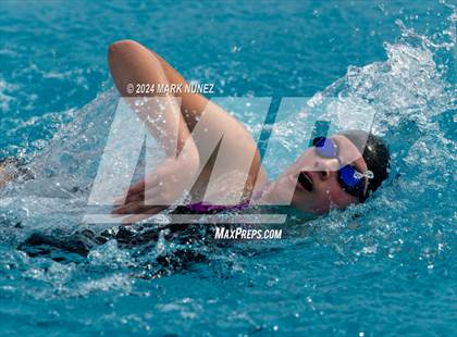 Thumbnail 2 in Franklin vs Cosumnes Oaks photogallery.