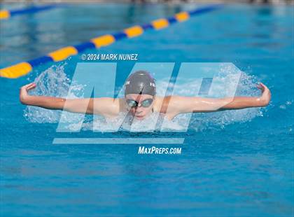 Thumbnail 3 in Franklin vs Cosumnes Oaks photogallery.