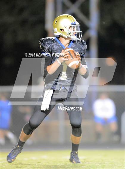Thumbnail 1 in South Terrebonne @ Vandebilt Catholic photogallery.