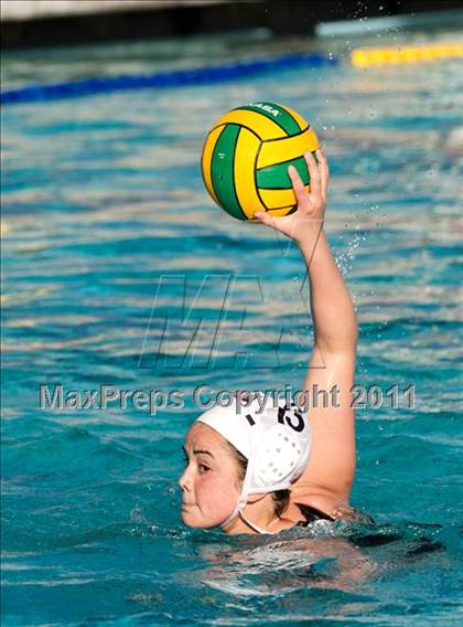 Thumbnail 2 in Coronado vs Wilson (Santa Barbara Tournament of Champions) photogallery.