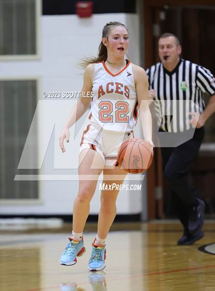 Thumbnail 3 in Circleville @ Amanda-Clearcreek photogallery.
