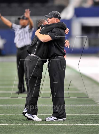 Thumbnail 1 in Guyer vs. Georgetown (UIL 4A Division 1 Final) photogallery.