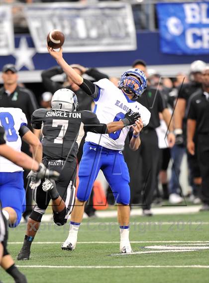 Thumbnail 3 in Guyer vs. Georgetown (UIL 4A Division 1 Final) photogallery.