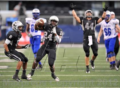 Thumbnail 3 in Guyer vs. Georgetown (UIL 4A Division 1 Final) photogallery.