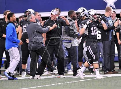 Thumbnail 2 in Guyer vs. Georgetown (UIL 4A Division 1 Final) photogallery.