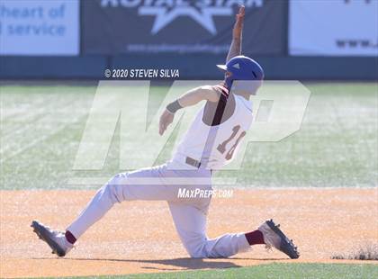 Thumbnail 1 in 22nd Annual Point Loma Varsity Alumni Game photogallery.