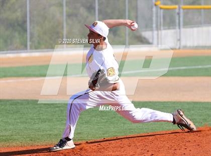 Thumbnail 2 in 22nd Annual Point Loma Varsity Alumni Game photogallery.